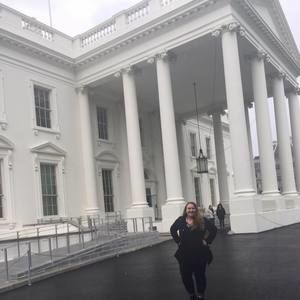 Meet your Posher, Alicia